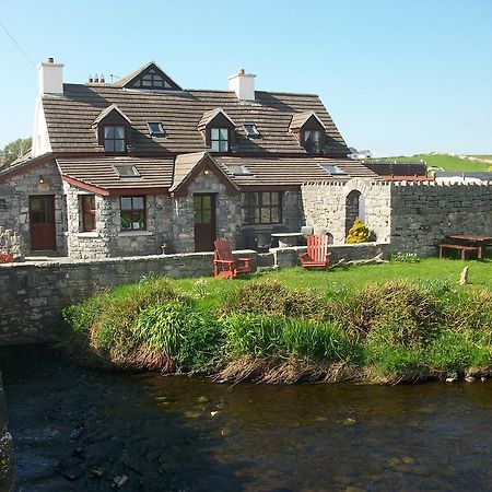 Aille River Tourist Hostel And Camping Doolin Εξωτερικό φωτογραφία