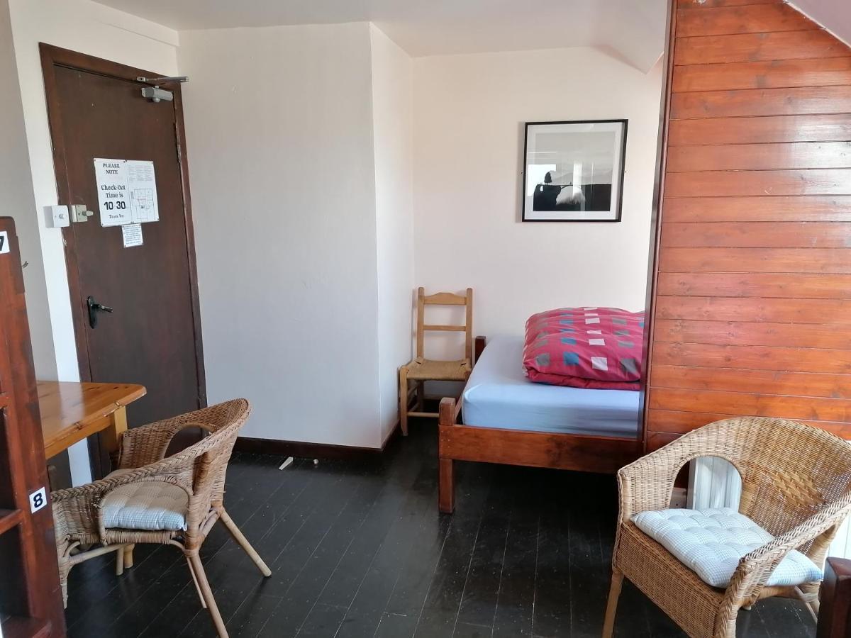 Aille River Tourist Hostel And Camping Doolin Εξωτερικό φωτογραφία