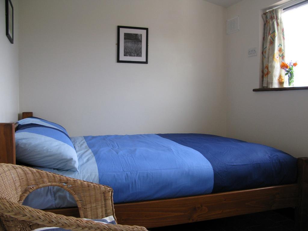 Aille River Tourist Hostel And Camping Doolin Δωμάτιο φωτογραφία