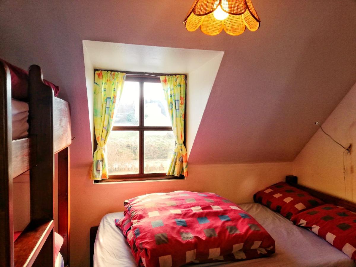 Aille River Tourist Hostel And Camping Doolin Εξωτερικό φωτογραφία